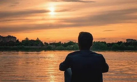 Một thời để nhớ, một Vinh để thương