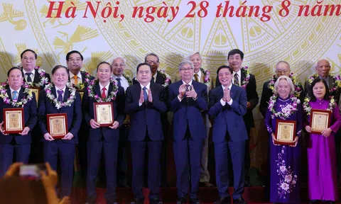 Xây dựng Đảng bộ trong sạch, vững mạnh, tập hợp, đoàn kết trí thức KH&CN phục vụ phát triển đất nước trong kỷ nguyên mới