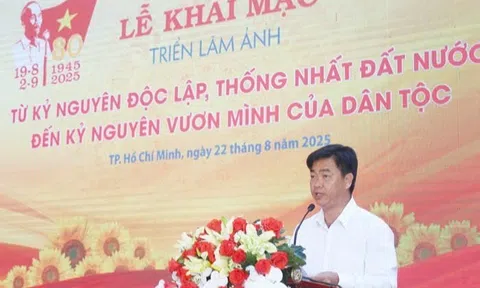 Triển lãm ảnh tại Vũng Tàu: Khắc họa 80 năm Cách mạng Tháng Tám và Quốc khánh 2/9
