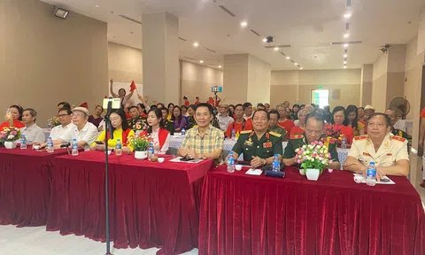 Tổ dân phố 17 phường Cầu Giấy và CLB VHVNTT kỷ niệm 80 năm Quốc khánh 2/9