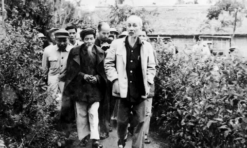 Hành trình Hồ Chí Minh: Từ cội nguồn nhân cách đến di sản tư tưởng