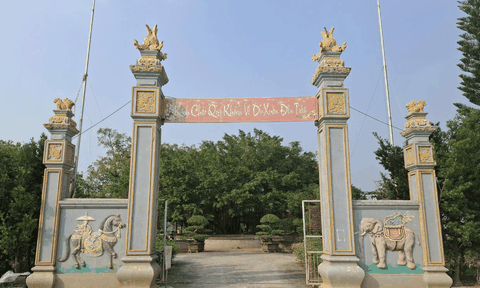 Bên dòng Hoạt Giang