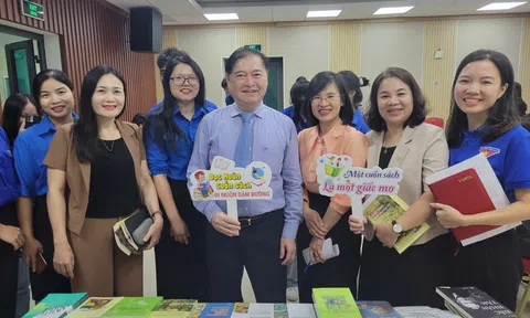 Tuổi trẻ VUSTA vững tin theo Đảng, tiên phong, vững bước trong kỷ nguyên mới