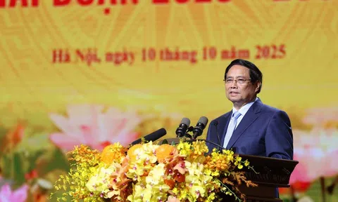 Thủ tướng: Để Hà Nội là nơi "phát sáng nhân tài; khai phóng trí tuệ; lan tỏa nhân văn; hòa hợp thiên nhiên; tiến cùng thời đại"