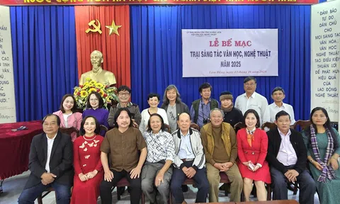 Trại sáng tác Văn học Nghệ thuật Khánh Hòa 2025: Lan tỏa cảm hứng sáng tạo từ thành phố ngàn hoa