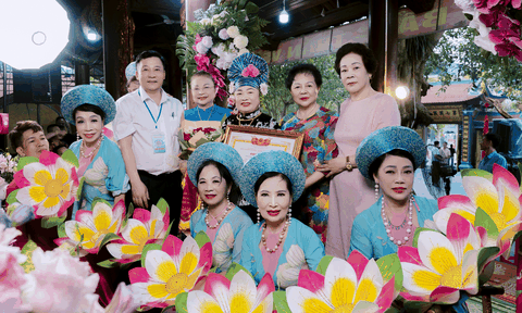 Giao lưu thực hành tín ngưỡng thờ Mẫu tại Di tích Quốc gia Đền Chợ Củi