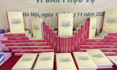 Cuốn sách của cố Tổng Bí thư Nguyễn Phú Trọng là tư liệu quý, "kim chỉ nam" cho lực lượng Công an