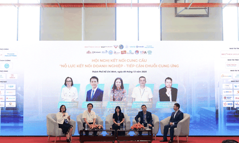 Hàng trăm đơn vị quốc tế hiện diện tại sự kiện về CNHT quy mô nhất năm