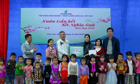 Petrovietnam: Chăm lo tết cho vùng cao Lào Cai