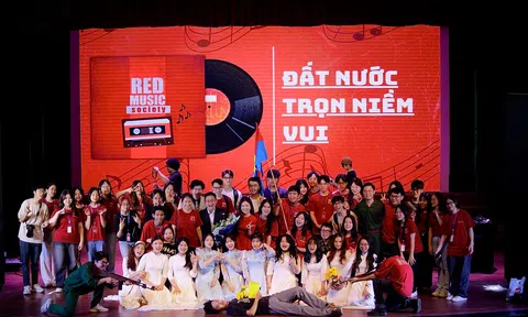 Nam sinh ngành Y và hành trình giữ lửa di sản âm nhạc cách mạng