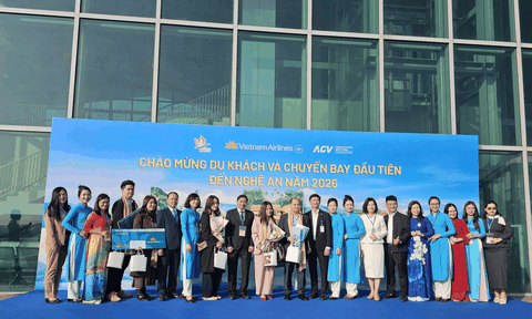 Nghệ An đón chuyến bay và du khách đầu tiên năm 2026: Khởi đầu cho mùa du lịch sôi động, nhiều kỳ vọng