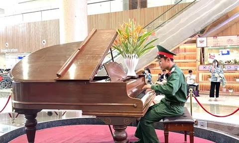 Nghe tiếng đàn Dương cầm trong Bệnh viện quân y 175