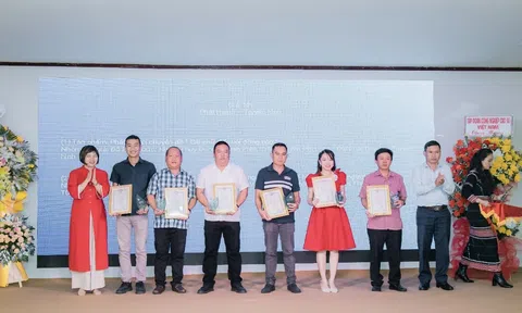 Tạp chí điện tử Văn hóa và Phát triển đoạt Khuyến khích Giải Báo chí khu vực Tây Nguyên lần thứ I