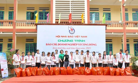 “Triệu trái tim, một tấm lòng”: Khi báo chí và doanh nghiệp cùng chung tay vì cộng đồng