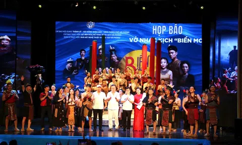 "Biển mơ" – Khúc tình ca vọng từ Đảo Ngọc