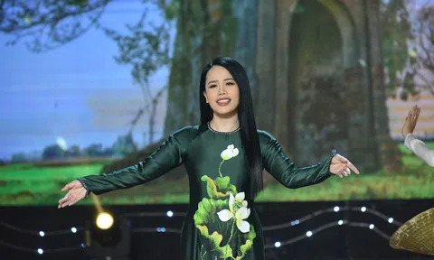 Ca sĩ Cao Phương Thuỷ muốn định danh tên mình ở dân ca Ví, Giặm