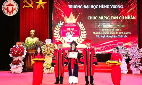 Hơn 740 sinh viên tốt nghiệp trong Lễ bế giảng trang trọng tại Đại học Hùng Vương