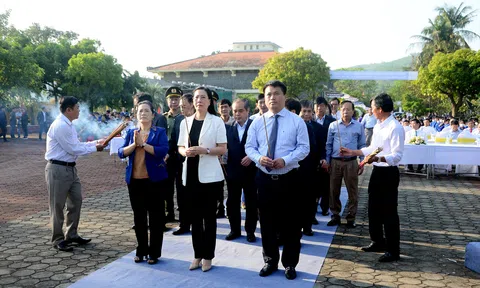 Quảng Ngãi: Dâng hương tưởng niệm 55 năm ngày 504 đồng bào Sơn Mỹ bị thảm sát