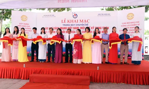 Quảng Ngãi: Khai mạc trưng bày chuyên đề Báo chí cách mạng Việt Nam - Một thế kỷ xung trận
