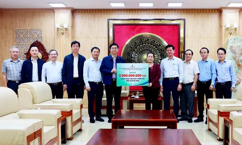 Quảng Ngãi: Các cơ quan, doanh nghiệp ủng hộ đồng bào bị thiệt hại lũ lụt hơn 3,48 tỷ đồng