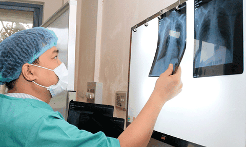Thừa Thiên Huế: Công bố tình hình sức khỏe của 5 ca bệnh Covid-19