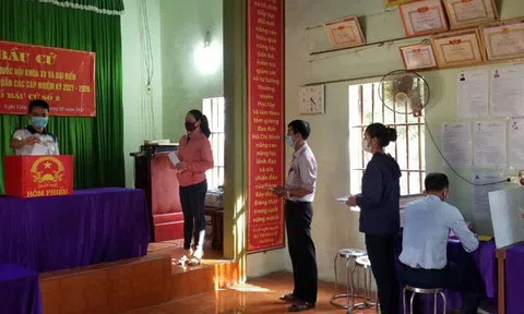 Đến 17h ngày 23/5, có trên 95% cử tri Nghệ An đi bỏ phiếu