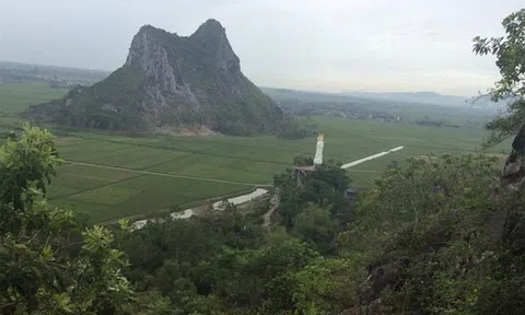 Ngôi cổ tự linh