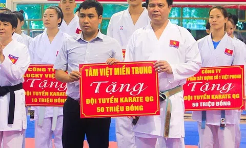 "Tiếp sức" cho tuyển Karate Việt Nam trước giờ "xuất trận"