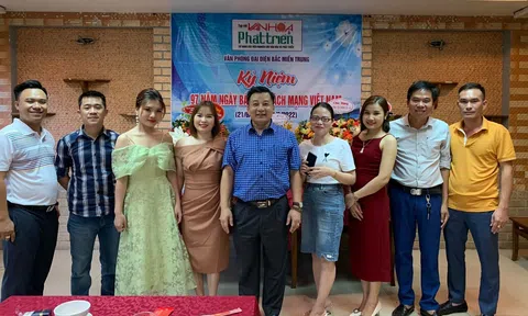 VPĐD Tạp chí điện tử Văn hóa và Phát triển khu vực Bắc Miền Trung tại Nghệ An kỷ niệm 97 năm ngày Báo chí cách mạng Việt Nam