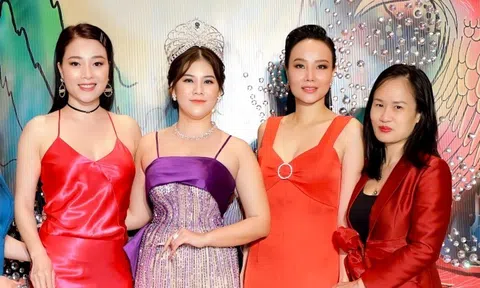 Hoa hậu Quý bà Hoàng Yến dành nhiều lời khen tặng cho Hoa hậu Phương Triều