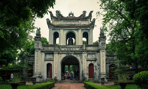 Tiến sĩ Dương Trí Trạch - Thân thế và sự nghiệp