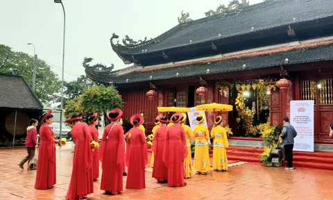 Liên hoan thực hành tín ngưỡng thờ mẫu Tam phủ của người Việt tại Đền mẫu Phủ Sung diễn ra trong 2 ngày từ ngày 10 đến ngày 11/4/2024