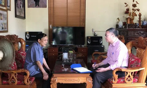 Bùi Văn Dung nổi danh với lời hai ca khúc “Gửi nắng cho em”, “Con kênh ta đào”: Bài 2: Người đầu tiên đưa vào thi ca hình tượng “Em - cây thông xanh…”