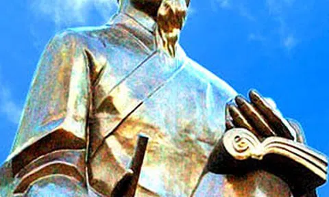 Nguyễn Bỉnh Khiêm và tầm nhìn chiến lược hướng ra đại dương (Qua bài thơ chữ Hán CỰ SƠN ĐỚI NGAO)