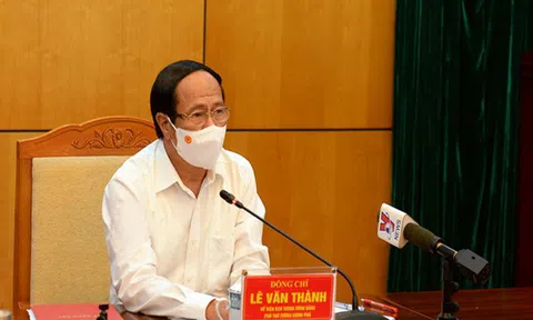 Dứt điểm việc tiêm vaccine cho công nhân, sớm đưa sản xuất trở lại