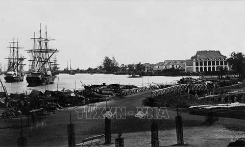 Chủ tịch Hồ Chí Minh - hành trình tìm đường cứu nước