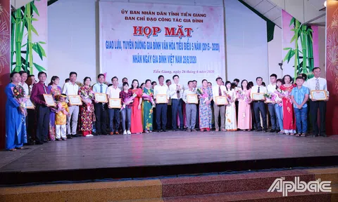 Tiền Giang: Xây dựng môi trường văn hóa