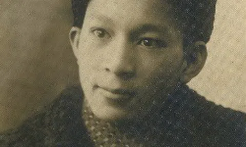 Ai là người đầu tiên đã dịch hai tình khúc Nga nổi tiếng "Chiều Moskva" và "Đôi bờ" ra tiếng Việt ?