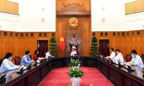 Thủ tướng Chính phủ nỗ lực thúc đẩy đưa vaccine về nước sớm nhất, nhiều nhất