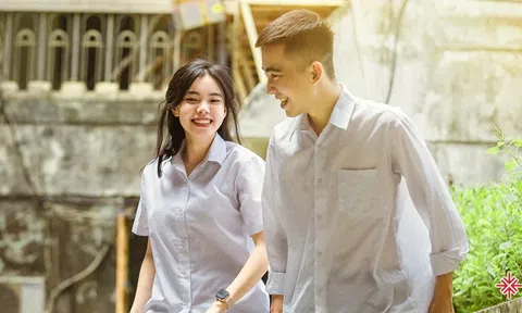 Nam sinh Bách khoa Đắc Hải rạng rỡ trong bộ ảnh ‘Bách khoa –  Hoa nắng’