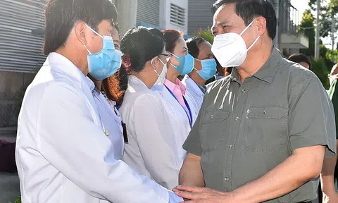 Chính phủ chia sẻ, thấu hiểu và kịp thời hỗ trợ nhân dân trong thời khắc khó khăn nhất để chống dịch