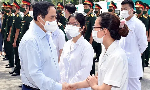 Thủ tướng Phạm Minh Chính gửi thư động viên các lực lượng tuyến đầu phòng, chống dịch COVID-19