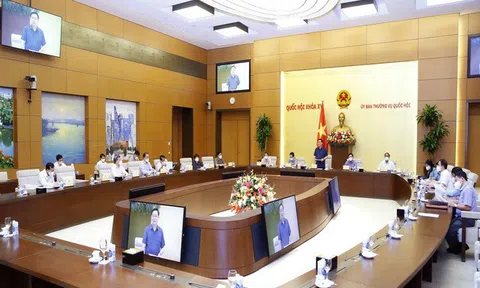 Chính phủ được ban hành Nghị quyết có những nội dung khác với luật định để phòng, chống dịch