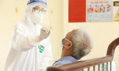 Phú Thọ: Bệnh viện đa khoa tỉnh lấy mẫu xét nghiệm covid -19 tại nhà tiện ích cho người dân