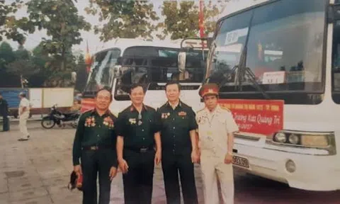 Thăm chiến trường xưa