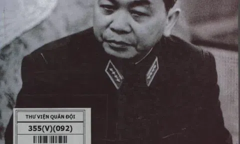 Sách hay nên đọc: Võ Nguyên Giáp trong cuộc trường chinh thế kỷ