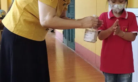 Phú Thọ: Việt Trì  - “Tuần làm quen” cho học sinh lớp 1 trước khi khai giảng năm học mới