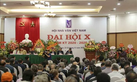 Phê duyệt Điều lệ Hội Nhà văn Việt Nam