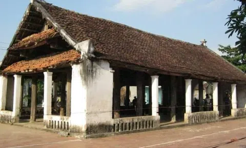 Đội văn nghệ làng trong ký ức của mẹ tôi