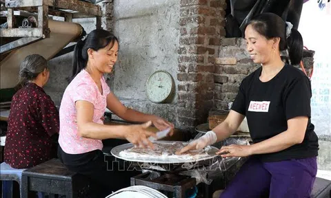 Quê em bánh cuốn Mão Điền xưa